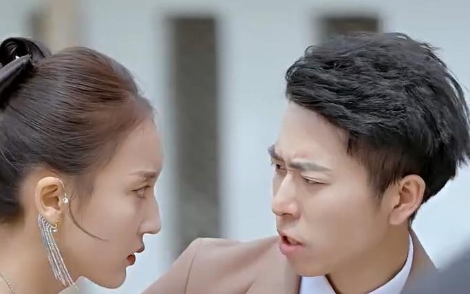 离婚后，陆总他后悔了封面图